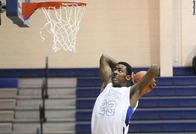 Fincher gave his commitment to Kansas State Monday night.