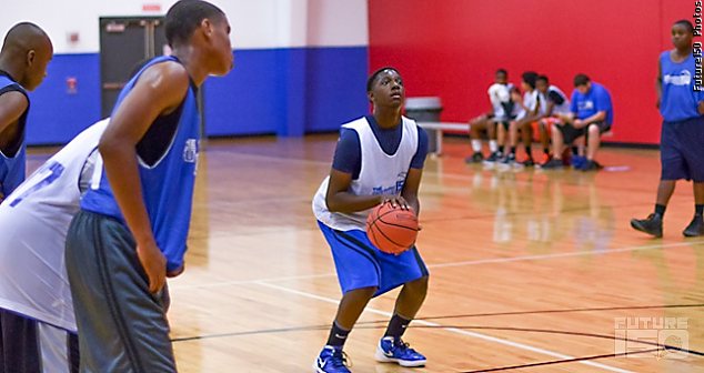 2017 SF Brandon Powell is a nice player with a strong frame.