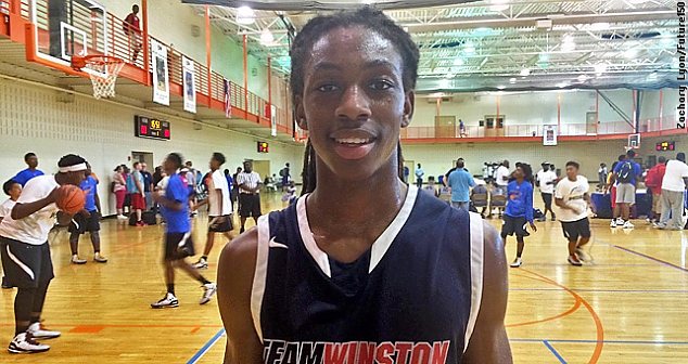 2017 G Malik Sanders is a crafty scorer, and a great leader.