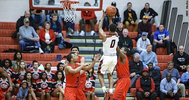 Carlyle brings promising lead guard skills to the Pirates.