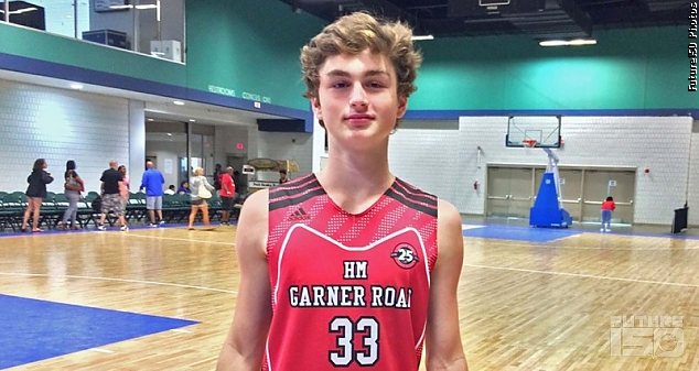 2020 G Carson McCorkle shined on the final day of nationals.