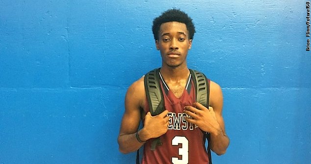 Mike Okauru is one of the best 2017 point guards available.