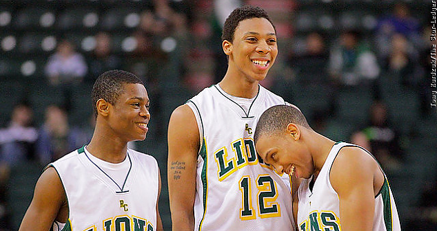 Richardson (center) looks to win a Peach Jam Title in July.