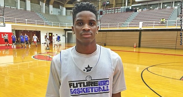 2017 wing Stan Scott is having a huge senior season.