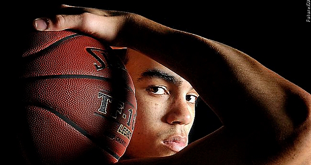 Tyus Jones proved he is the best player in the nation.