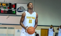 2014 Marcanvis Hymon is a big time athlete who can score.